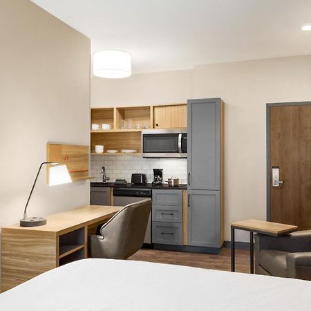 Candlewood Suites Miami - Doral By Ihg Tamiami Eksteriør billede